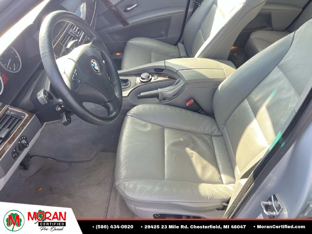 Used 2007 BMW 525xi Sedan AWD/4WD image 16