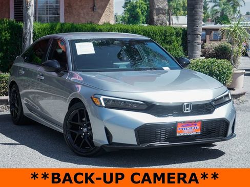Used 2025 Honda Civic Sport image 2