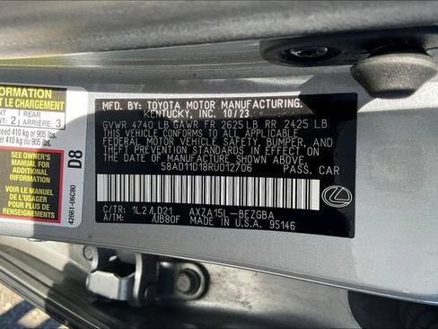 Used 2024 Lexus ES 250 w/ Premium Package AWD/4WD image 4
