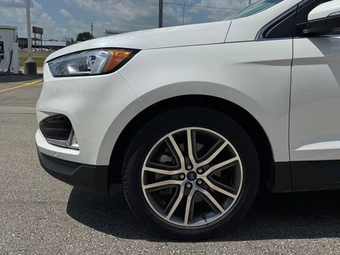 Certified 2021 Ford Edge Titanium w/ Class II Trailer Tow Package AWD/4WD image 41