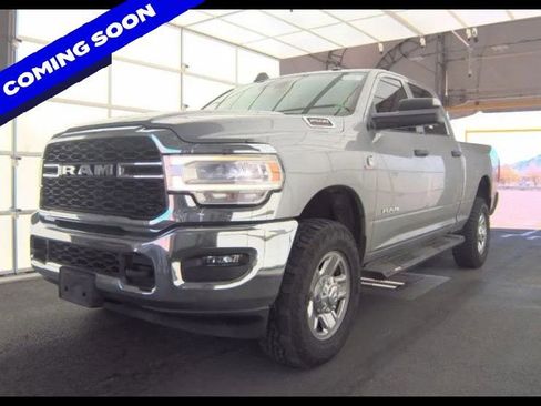 Used 2019 RAM 2500 Tradesman w/ Safety Group image 1