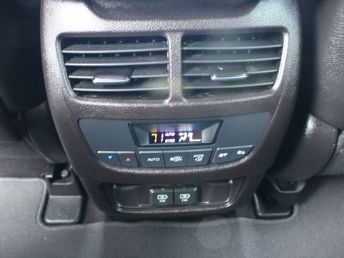 Used 2020 Acura MDX SH-AWD w/Technology Pkg Sport image 31