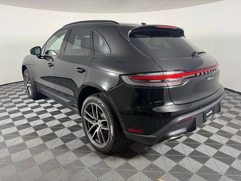New 2025 Porsche Macan image 3