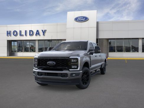 New 2026 Ford F250 XLT w/ XLT Premium Package AWD/4WD image 3