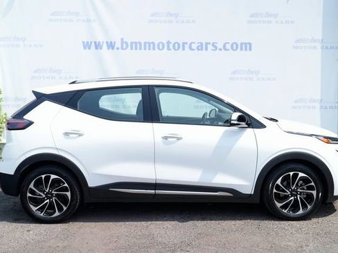Used 2022 Chevrolet Bolt EUV Premier image 7