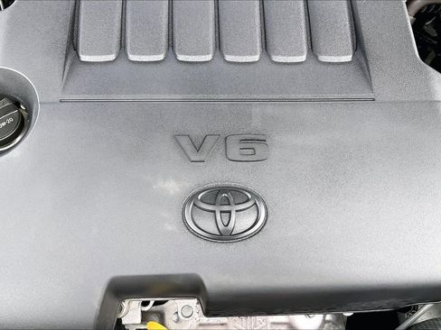 Used 2014 Toyota Avalon Limited w/ Technology Package FWD image 33