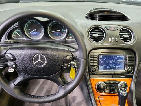 Used 2005 Mercedes-Benz SL 500 image 16