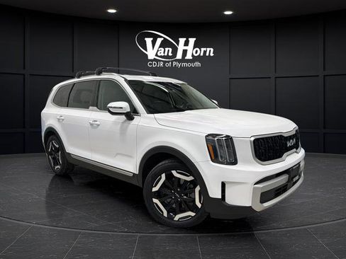 Used 2024 Kia Telluride EX w/ EX Captain's Chair Package AWD/4WD image 1