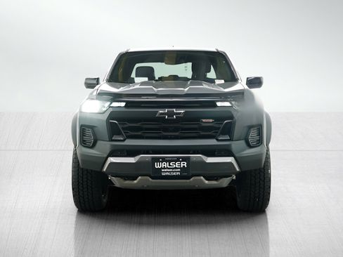Used 2023 Chevrolet Colorado Trail Boss w/ LPO, Dark Essentials Package AWD/4WD image 8