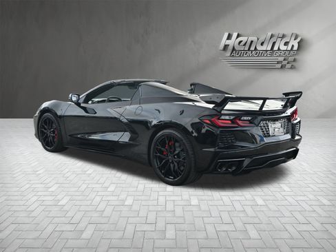 Used 2026 Chevrolet Corvette Stingray Convertible w/ Battery Protection Package image 10