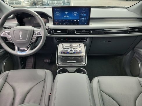 Certified 2023 Lincoln Nautilus Reserve w/ Equipment Group 202A AWD/4WD image 11