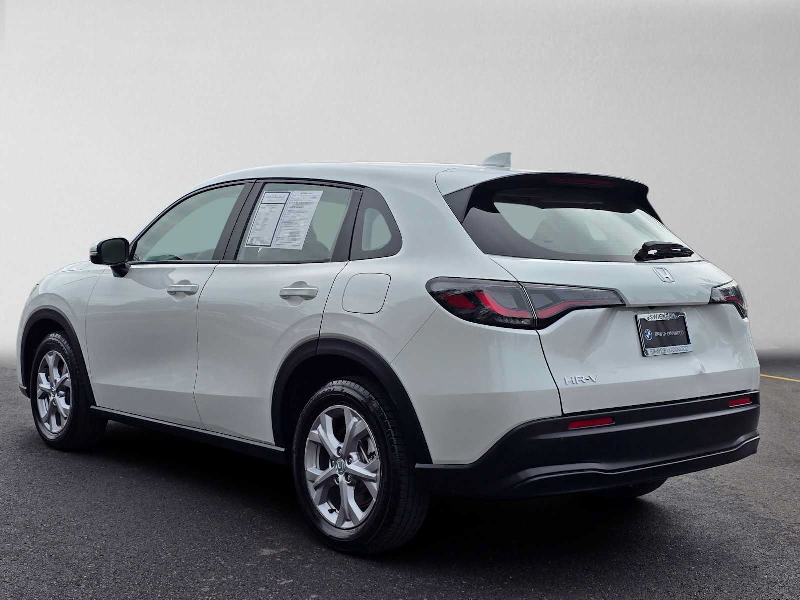 Used 2024 Honda HR-V LX image 5