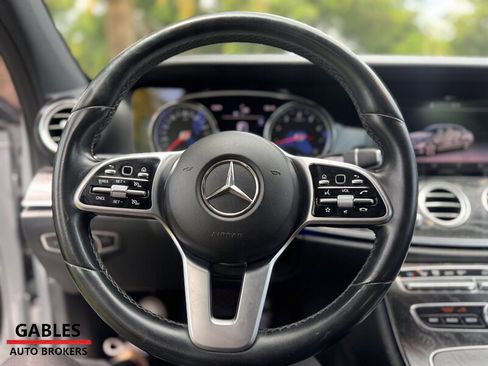 Used 2019 Mercedes-Benz E 300 image 22