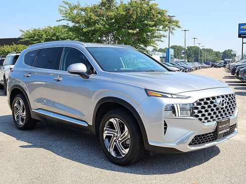 Used 2021 Hyundai Santa Fe SEL FWD image 3