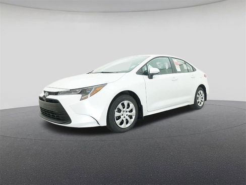New 2026 Toyota Corolla LE image 17