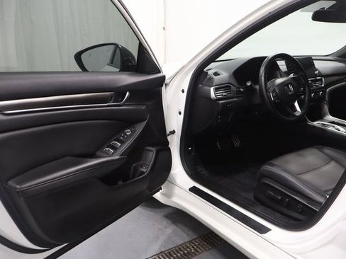 Used 2021 Honda Accord Sport image 10