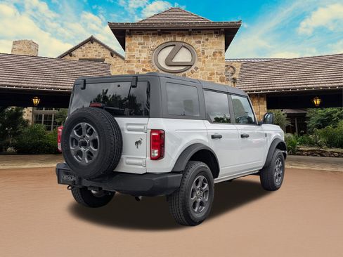 Used 2025 Ford Bronco Big Bend image 2