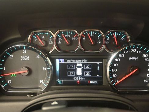 Used 2020 Chevrolet Tahoe LT w/ LT Midnight Edition RWD image 13