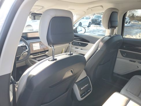 New 2026 Lincoln Nautilus Reserve image 29