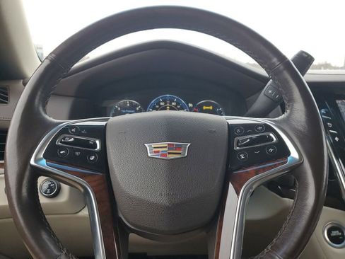 Used 2015 Cadillac Escalade ESV 4WD image 24