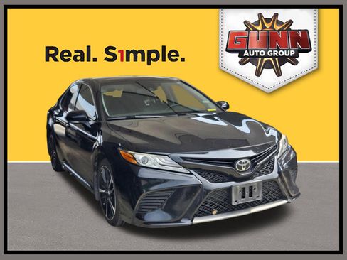 Used 2019 Toyota Camry XSE FWD image 1