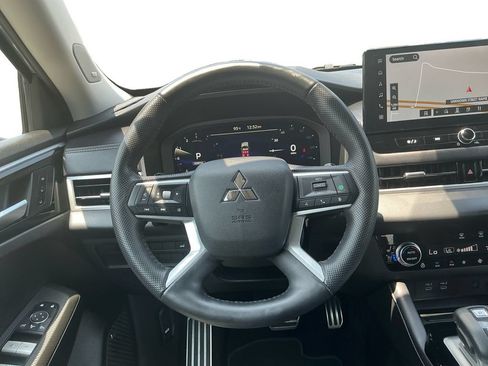 Used 2026 Mitsubishi Outlander SEL AWD/4WD image 18