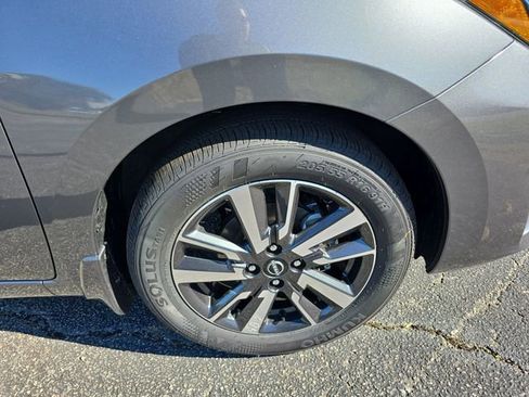 New 2025 Nissan Versa SV w/ Trunk Package image 12