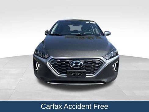 Used 2022 Hyundai Ioniq SEL FWD image 2