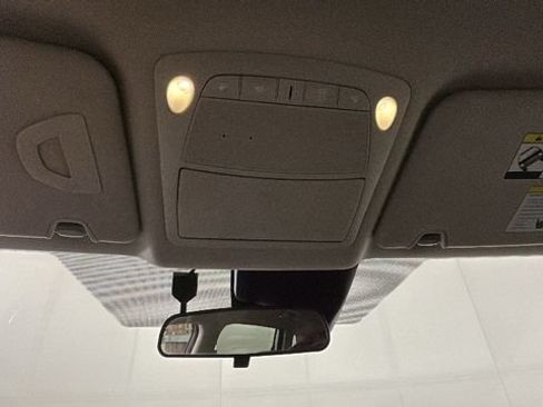 Used 2019 Nissan Rogue SV FWD image 25