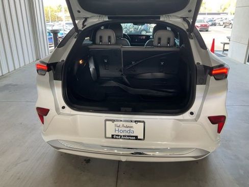 Used 2024 Buick Envista Avenir FWD image 21