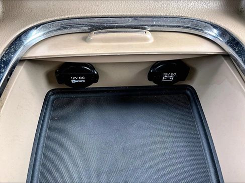 Used 2013 Dodge Grand Caravan Crew w/ Driver Convenience Group FWD image 15
