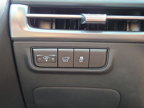 Used 2026 Hyundai Tucson SEL FWD image 19