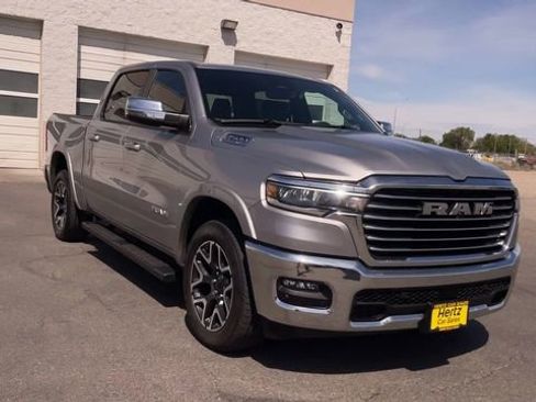 Used 2025 RAM 1500 Laramie AWD/4WD image 4