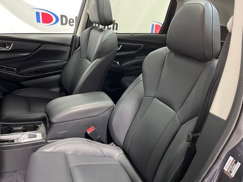 Used 2023 Subaru Ascent Limited w/ Technology Package image 11