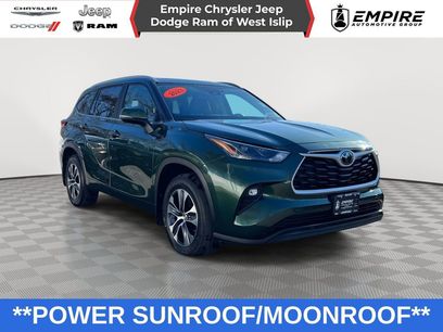 Used 2023 Toyota Highlander XLE