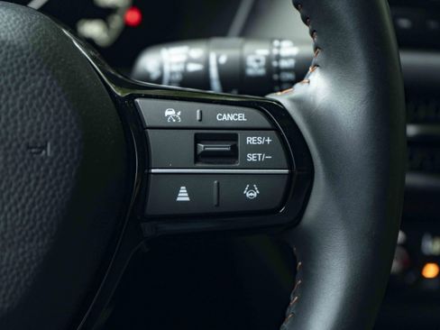Used 2025 Honda HR-V Sport image 21