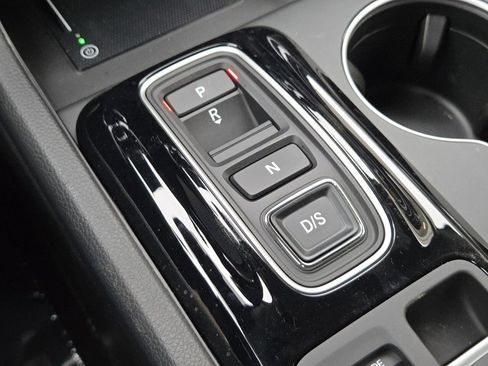 New 2026 Honda Pilot Touring image 17