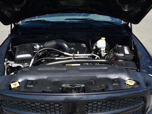 Used 2015 RAM 1500 Express w/ Black Ram 1500 Express Group image 30