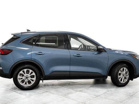 Used 2025 Ford Escape Active w/ Tech Pack #1 FWD image 7