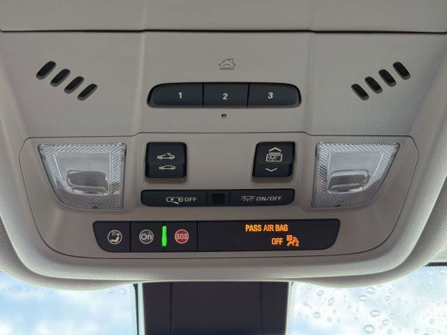 Used 2024 GMC Terrain AT4 w/ Tech Package AWD/4WD image 33