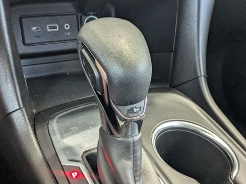 Used 2022 Chevrolet Equinox LT image 8