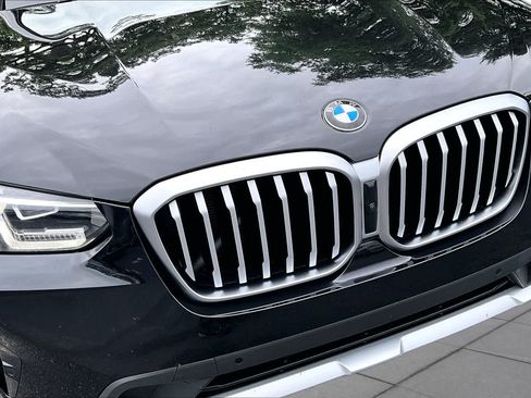 Used 2024 BMW X3 xDrive30i w/ Premium Package w/ZPA AWD/4WD image 30
