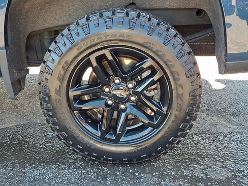 Used 2022 Chevrolet Silverado 1500 LT Trail Boss w/ Protection Package image 31