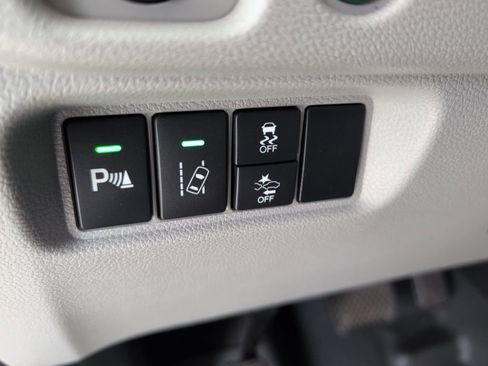 Used 2018 Honda Pilot Elite image 15