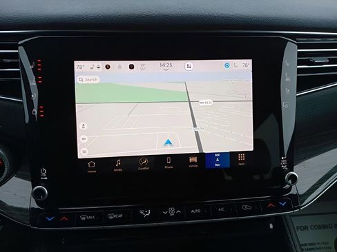 Used 2022 Jeep Wagoneer Series II w/ Premium Group I image 18