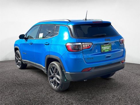 New 2026 Jeep Compass Latitude image 3