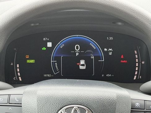 Used 2026 Toyota Camry LE FWD image 16