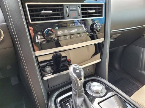Used 2023 INFINITI QX80 Premium Select w/ Cargo Package image 33