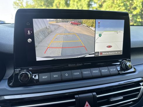 Used 2023 Kia Seltos S w/ Navigation Package FWD image 16