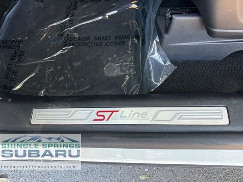 Used 2025 Ford Explorer ST-Line w/ ST-Line Street Pack AWD/4WD image 33